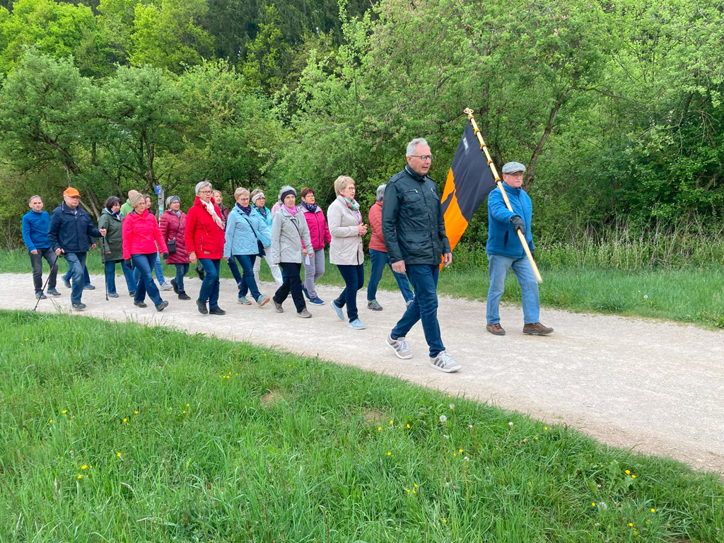 Fußwallfahrt nach Lengenach
