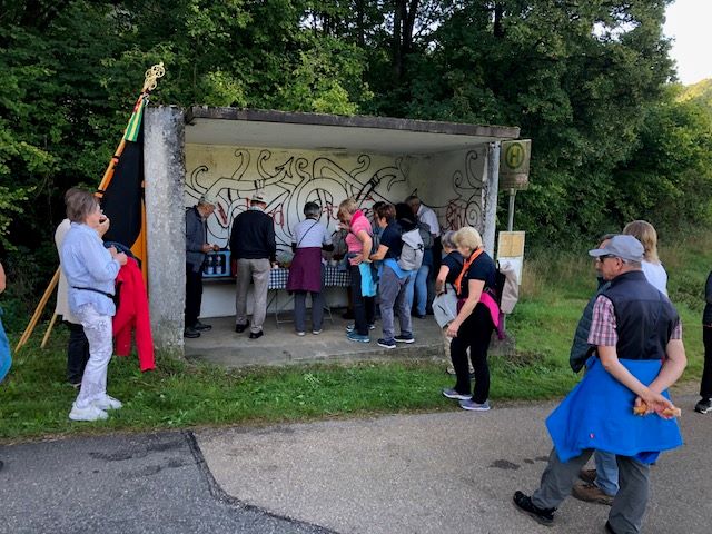 Pause am Bushäusl
